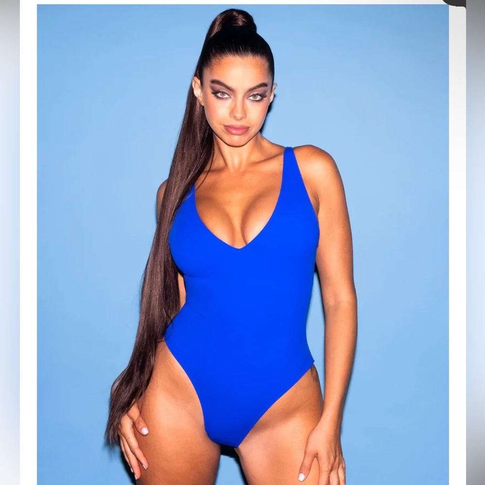 TA3 Hi Cut Plungey Swimsuit in Sapphire Blue - Large Regular/Long
